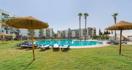 Premium Apartment for Families in Almerimar, Garden and Pool Views