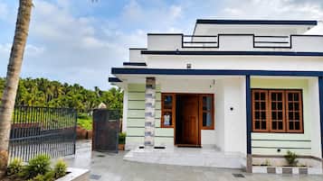 Chambre, 2 chambres, accessible aux personnes à mobilité réduite, terrasse | Extérieur