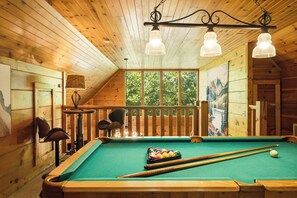 Games room - Mountain Views & Hot Tub Pool Table | Log Cabin (Sevierville)