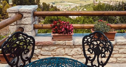 The Golden View Guesthouse