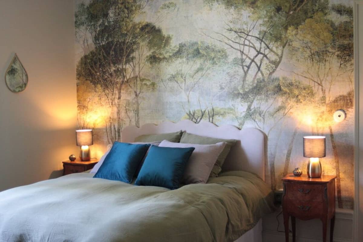 Deluxe Double Room, Garden View | Desk, laptop workspace, WiFi (free), individually decorated