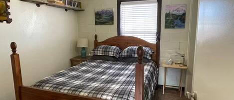 2 habitaciones, tabla de planchar con plancha y wifi gratis
