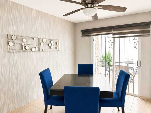 Dining - Entire House | Escobedo | North Monterrey (Ciudad General Escobedo)