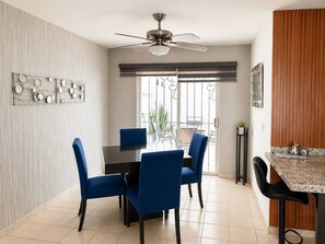 Dining - Entire House | Escobedo | North Monterrey (Ciudad General Escobedo)