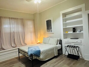 2 habitaciones, wifi gratis y ropa de cama 