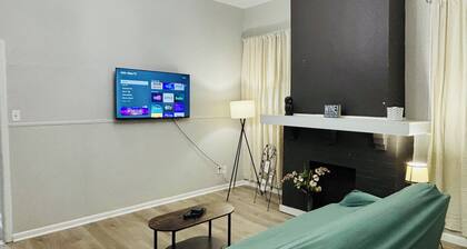 Lovely 2-bedroom apartment with TVs in each room.