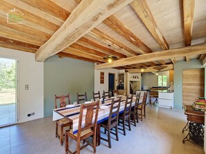 Dining - Vrbo Property (Manciet)