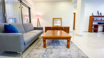 Familie appartement, meerdere bedden, op benedenverdieping | Woonruimte