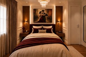 2 Schlafzimmer, Schreibtisch, Bügeleisen/Bügelbrett, Reisekinderbett