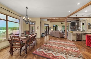 Smart TV - Morning Mist Lake House in Killen, AL (Killen)