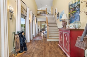 Interior - Morning Mist Lake House in Killen, AL (Killen)