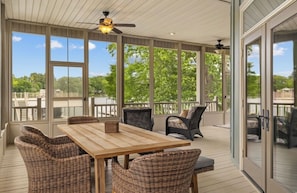 Dining - Morning Mist Lake House in Killen, AL (Killen)