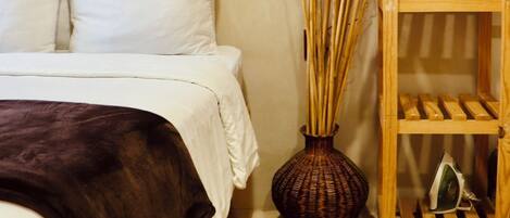 1 bedroom, iron/ironing board, free WiFi, bed sheets
