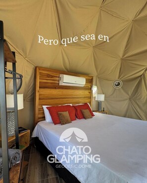 Room - Vrbo Property (La Fortuna)