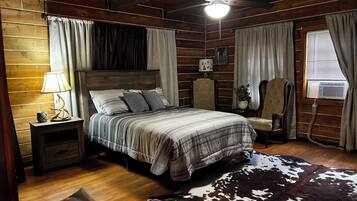 4 Schlafzimmer, Bügeleisen/Bügelbrett, kostenloses WLAN, Bettwäsche