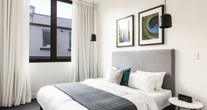 Pet Friendly Apartment in the City