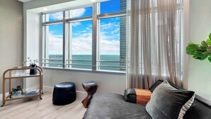 TV, offices - 6BD Brickell Penthouse Combo (Miami)