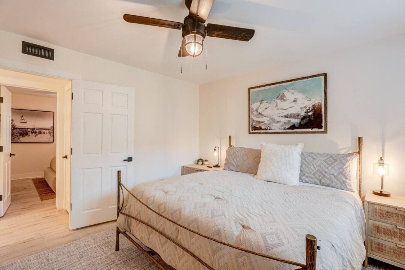 3 bedrooms, WiFi, bed sheets