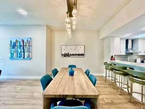 Dining - Modern Avon Retreat | Near Vail & Beaver Creek (Avon)