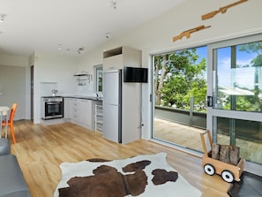 Interior - Funky in Fitz - Relax and Enjoy (New Plymouth)