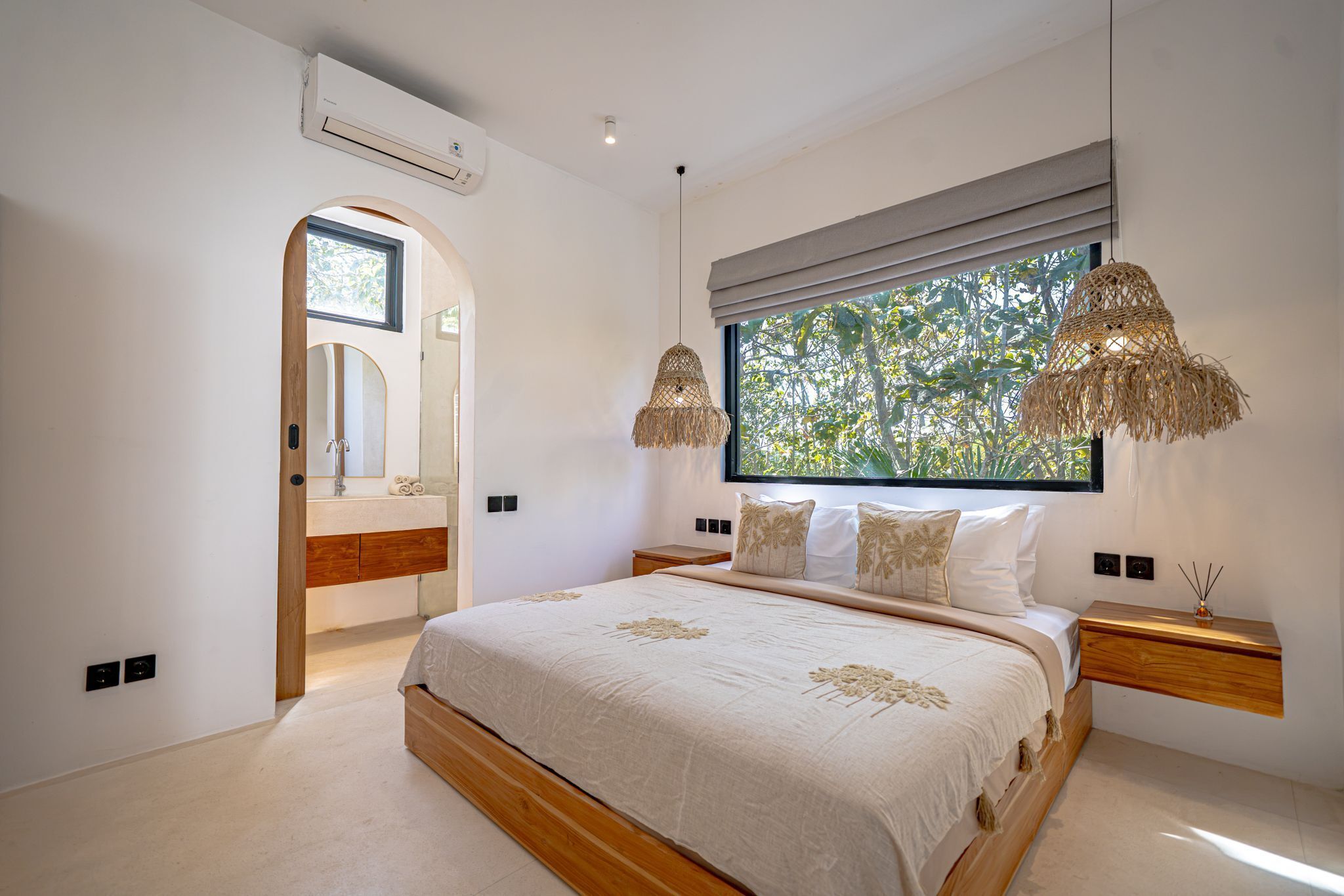 Villa Luxury, 3 camere da letto, vista piscina | Biancheria in cotone egiziano, biancheria da letto di alta qualità