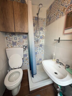 Bathroom - Charming house in the center of a Tuscan town (Fivizzano)