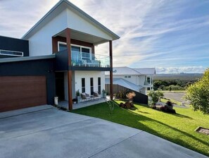 Exterior - AS NEW Relaxing and quiet space with Country Views (Cumbalum)
