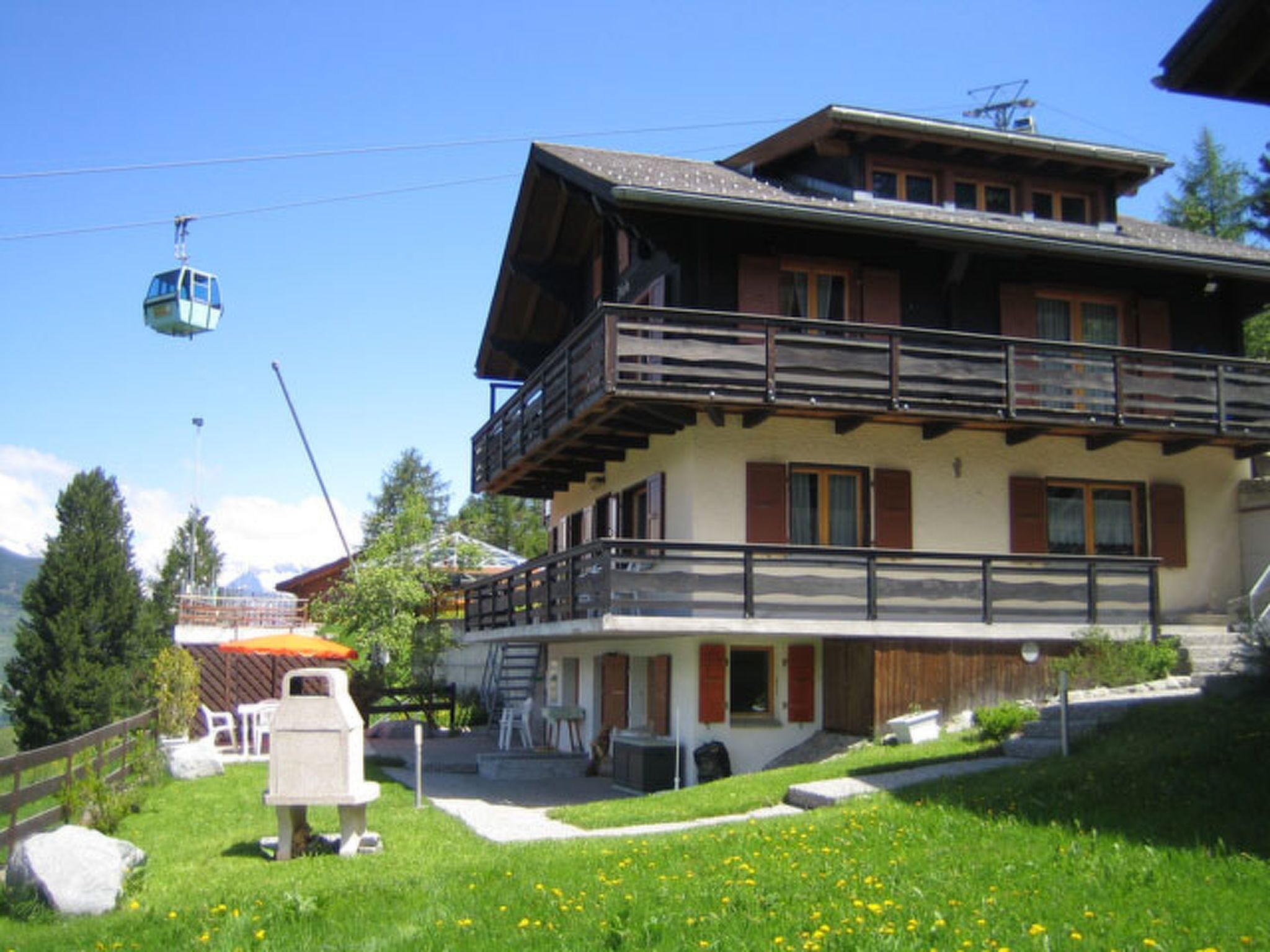 Extérieur