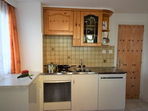 Fridge, oven, dishwasher, cookware/dishes/utensils - Zur Heimat, (Grächen), by Interhome (Grächen)