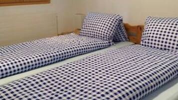 2 Schlafzimmer, Internetzugang