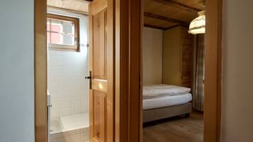 2 Schlafzimmer, Internetzugang