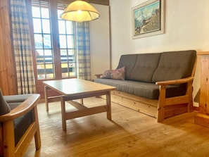 TV - Goldblick, (Grächen), 1767+1034+2083 by Interhome (Grächen)