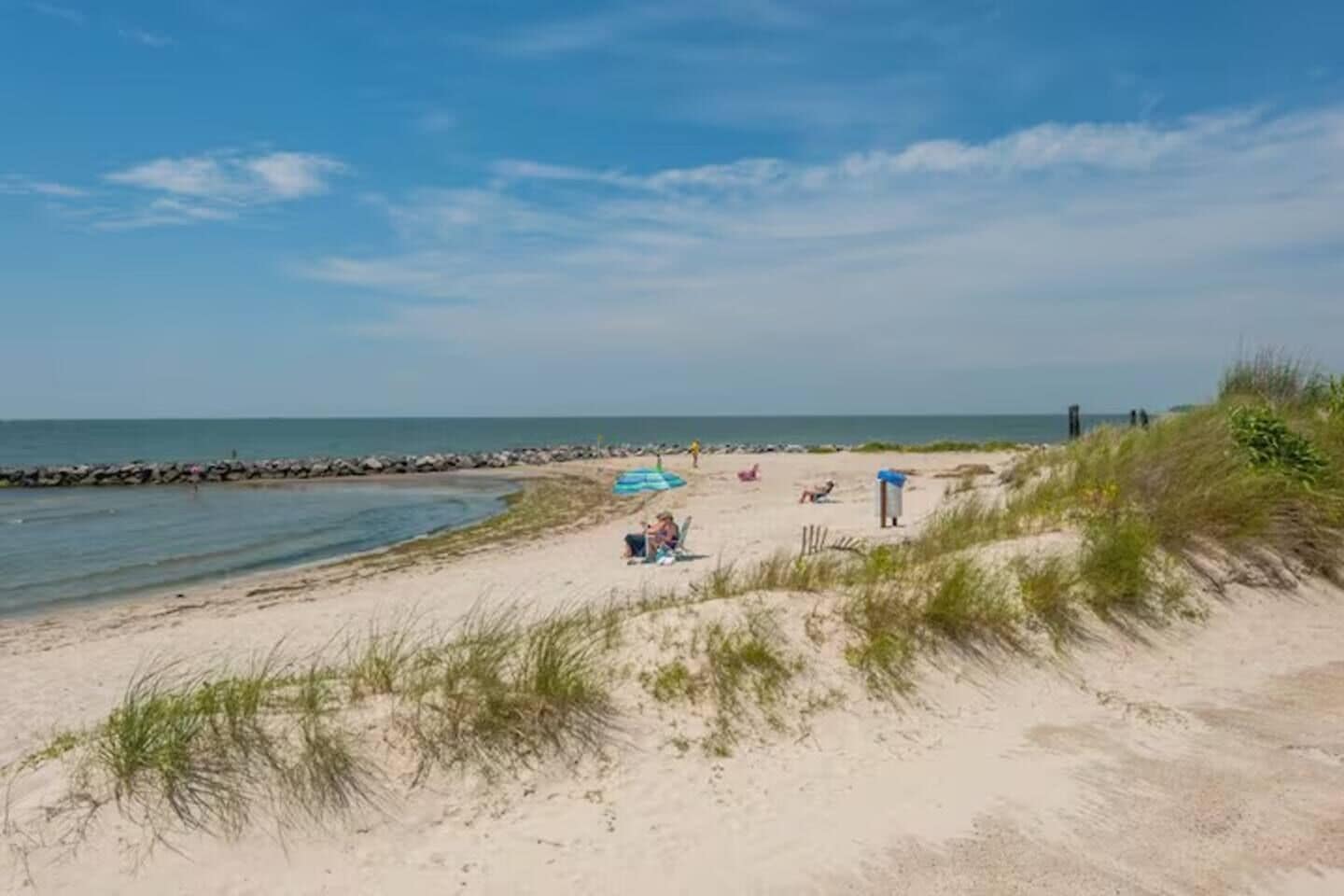 Sun-loungers, beach towels