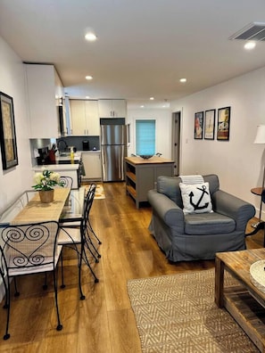 Interior - The Little Retreat Unit B - Walk to Shops & Beach (Cape Charles)