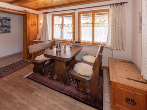Dining - Dominique, (Grächen), 1013 by Interhome (Grächen)