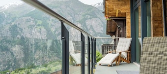 LODGE MONTE ROSA, (Grächen), by Interhome