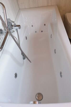 Bathroom - Miranda, (Grächen), by Interhome (Grächen)
