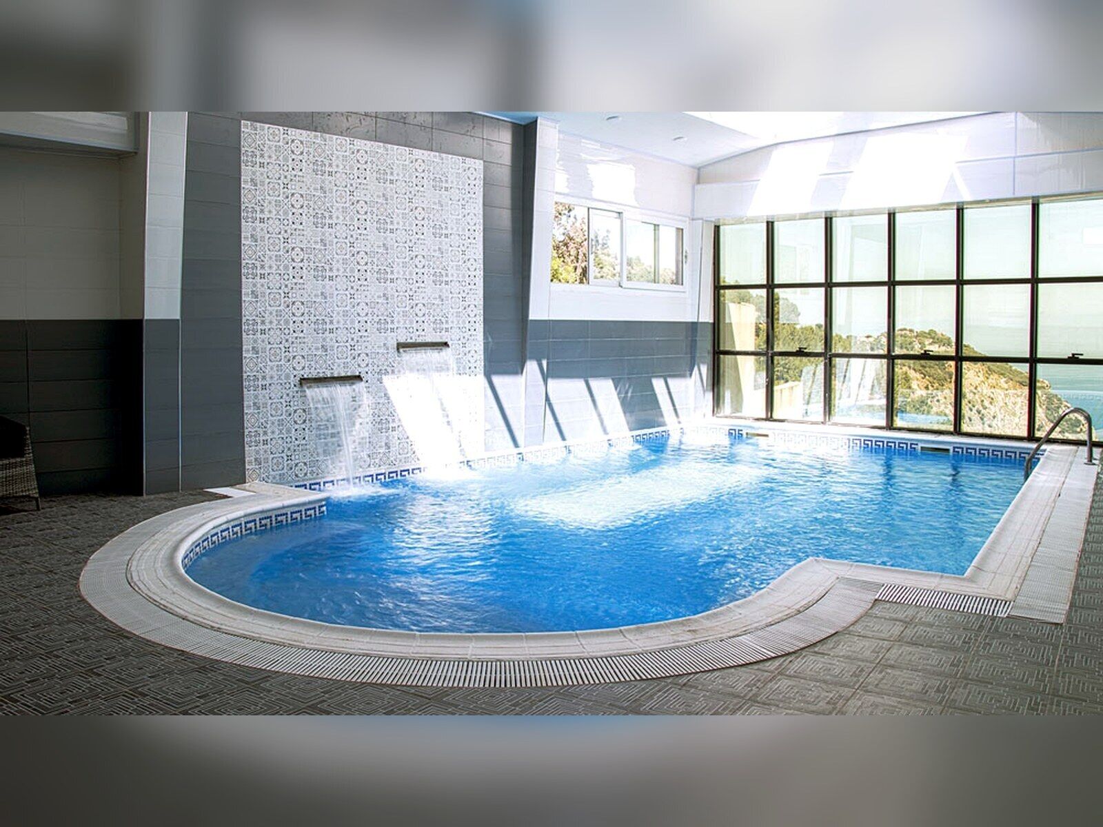 Piscina coperta