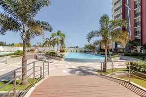 Pool - Fully Furnished Condo in Mactan, Lapu-Lapu City, Cebu w/ Pool & Gym Access (Lapu-Lapu)