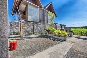 Property grounds - Bhiseka Villa Kedungu by Aishwarya Bali (Tabanan)