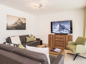 TV, DVD player - Casa Luna, (Zermatt), 1202.01 by Interhome (Zermatt)