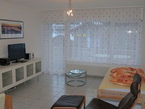Interior - Haus Zayetta 1, Orange, (Zermatt), 1993.18 by Interhome (Zermatt)