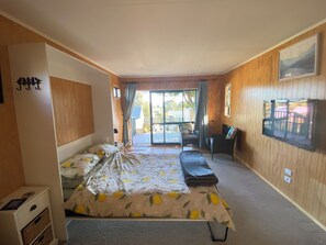 Bed sheets - Tui Cottage a private studio with your own entrance. (Taupō)