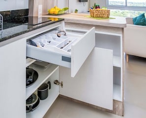 Studio, City View | Dapur peribadi