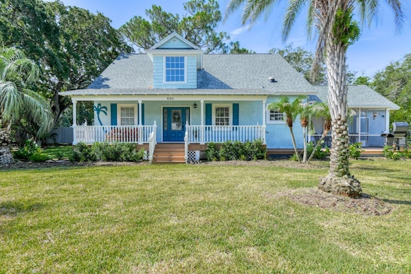 Exterior - Short Walk to the Beach, Screened Porch, Renovated Home, 4 miles to Downtown, $300 in Free Tickets! (St. Augustine)