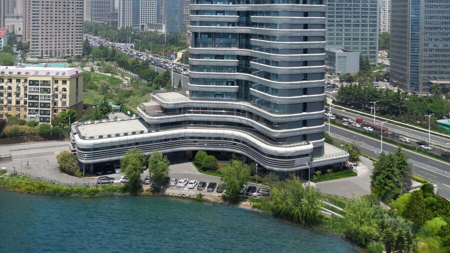 QINGDAO CONSON SPORTS CENTER HOTEL