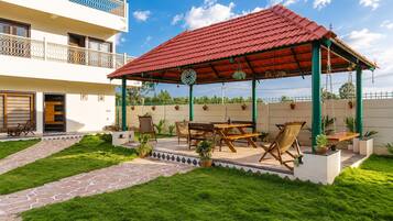 Villa (1 Bedroom) | Front of property