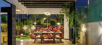 Sapphire Garden Villa 3bhk Pool 1hr Koramangala