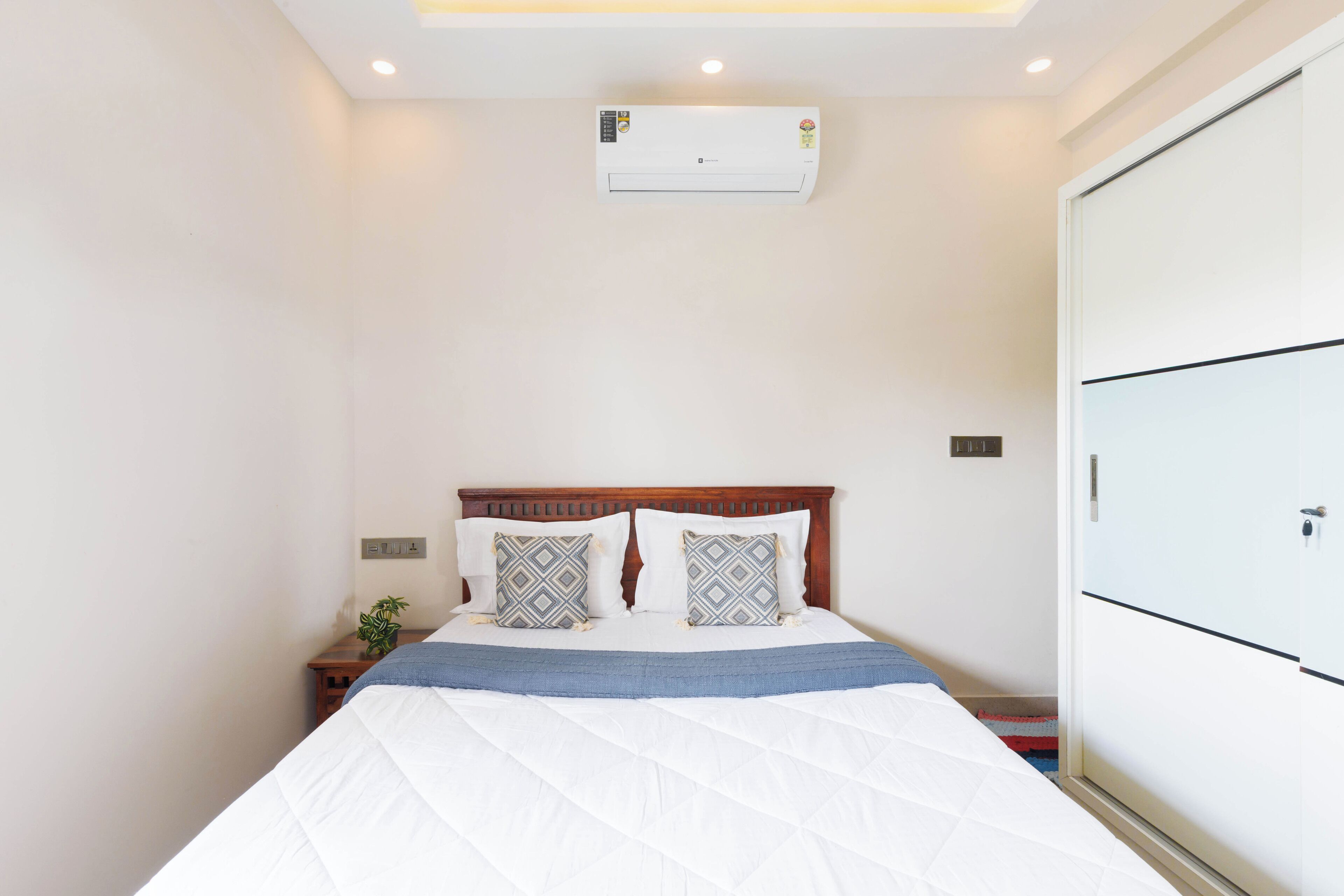 Apartment (1 Bedroom) | Interior