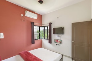 Interior - Jhilmil Villahill Views Pool 1hr Koramangala HSR (Hosur)